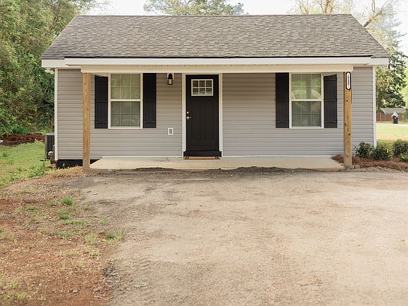 2nd image of 515 Jeff Davis Rd