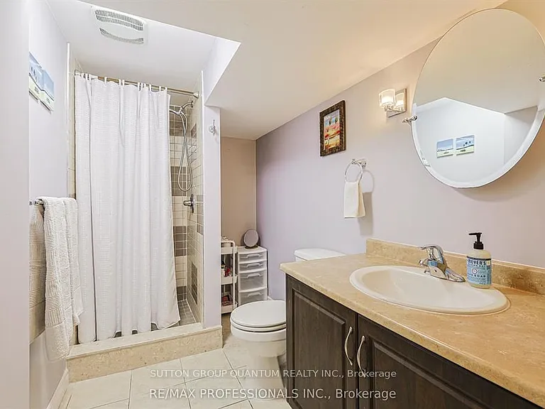 1 Wellington St #712 — Photo 26
