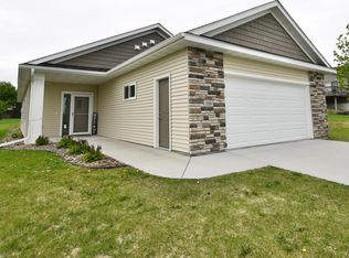 106 11th St N, Goodhue, MN 55027