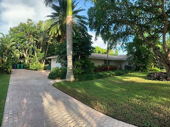 2nd image of 16651 SW 78th Ave