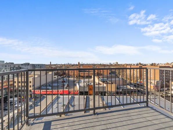 1615 Cedar Street image 7 of 15