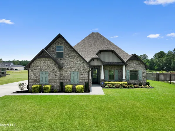 9872 Daisy Vestry Rd, Biloxi, MS 39532