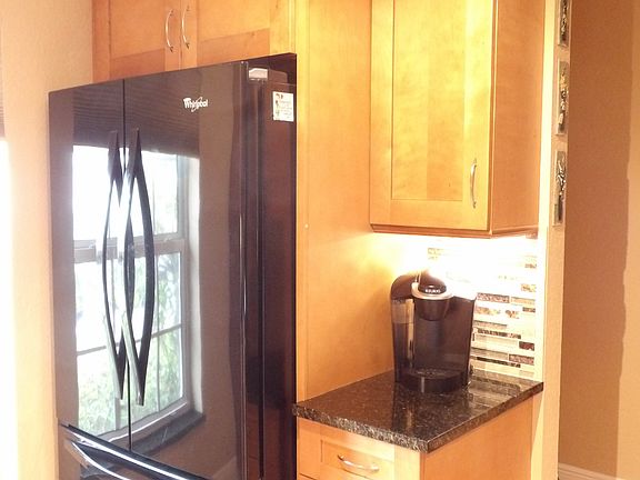 French dr frdg/coffee area 