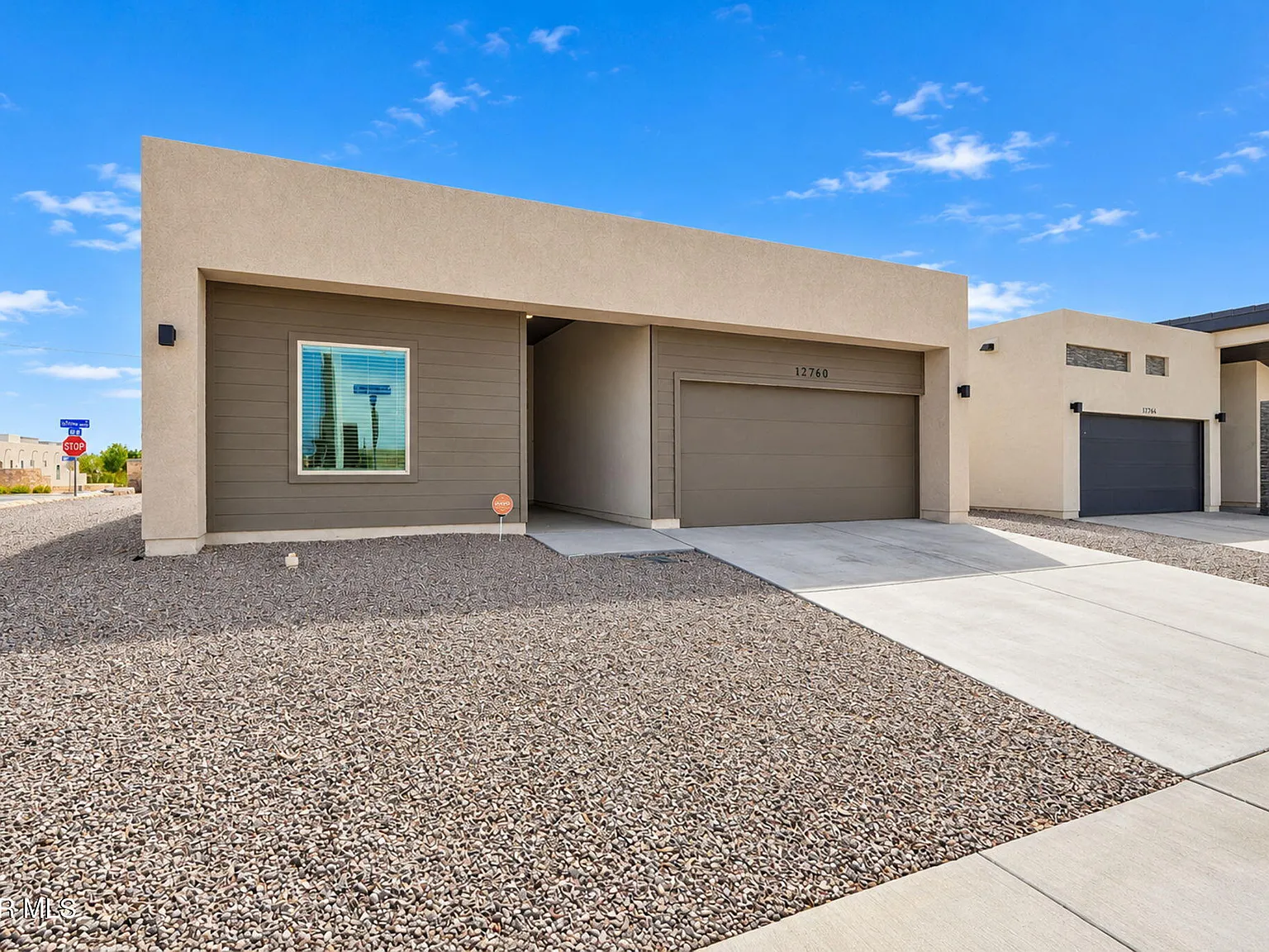 4 bed, 2.5 bath, 1823 sqft, $1,950 — Photo 3