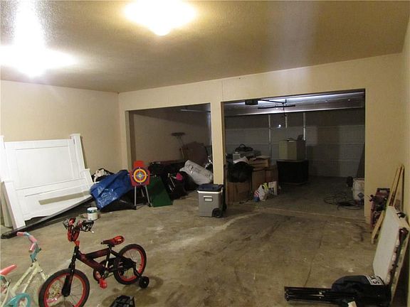 4th image of 813 Beacon Hill Dr