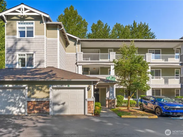 12712 Admiralty Wy #E-101, Everett, WA 98204