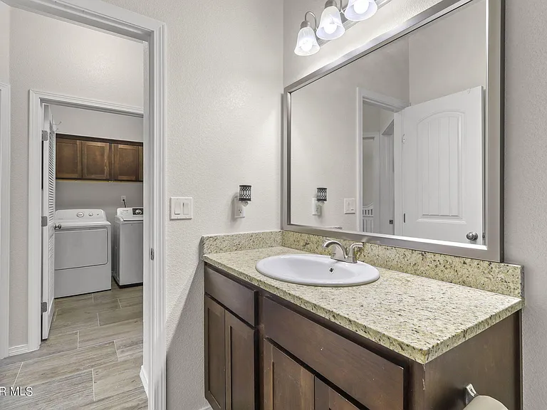 1133 Indigo Sky St — Photo 35
