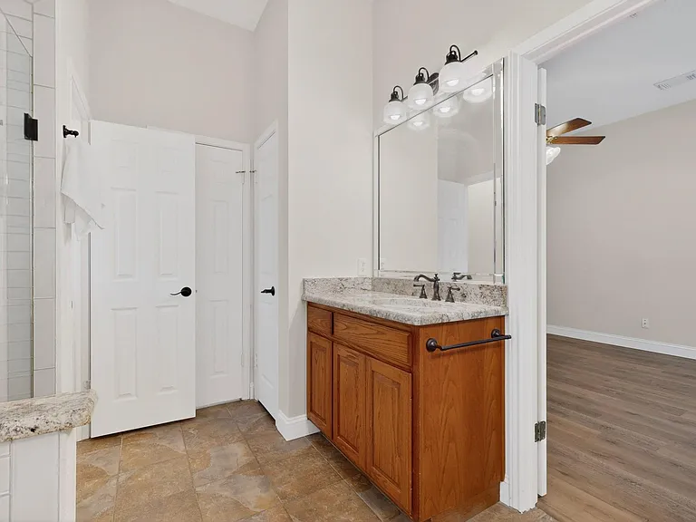 1102 Old Mill Rd — Photo 13
