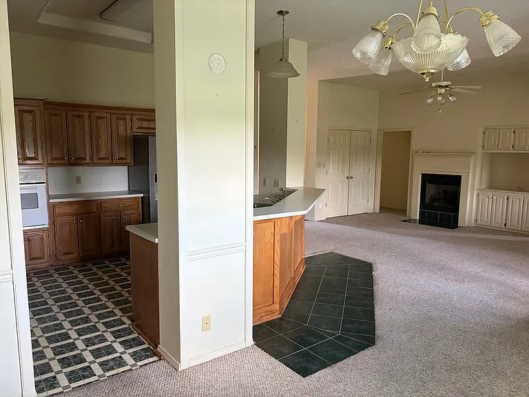 908 Aspen Ave — Photo 9