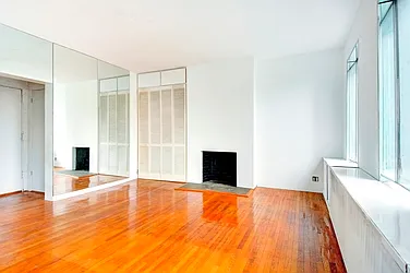 Rented by Manhattan Modern