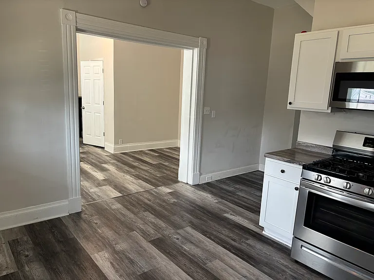 1818 Cleveland Ave #1 — Photo 2