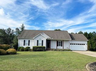 32 Red Quail Ln, Greer, SC 29651
