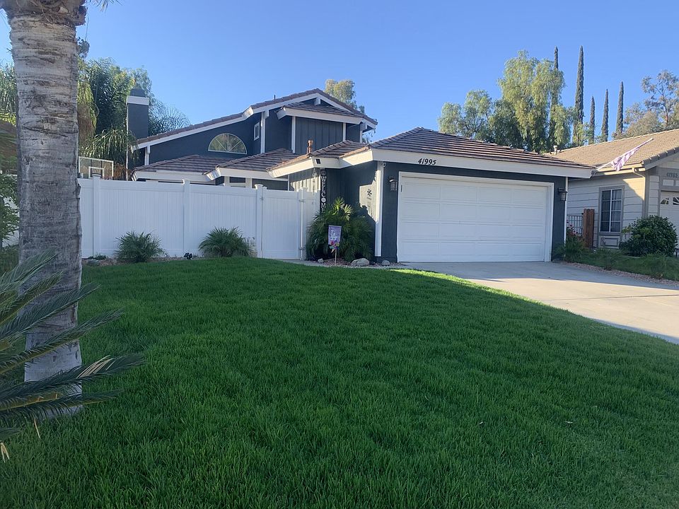 1st image of 41995 Kaffirboom Ct
