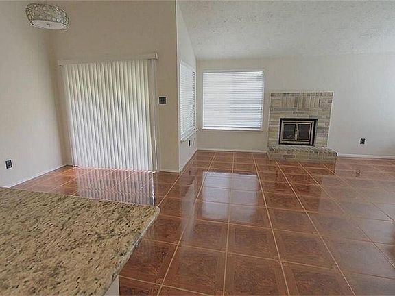 3rd image of 19210 Cypress Canyon Dr