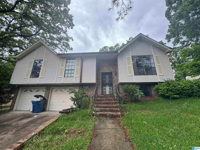 900 Live Oak Cir, Fairfield, AL, 35064