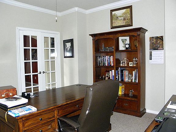 5th image of 9410 Cheslyn Ct