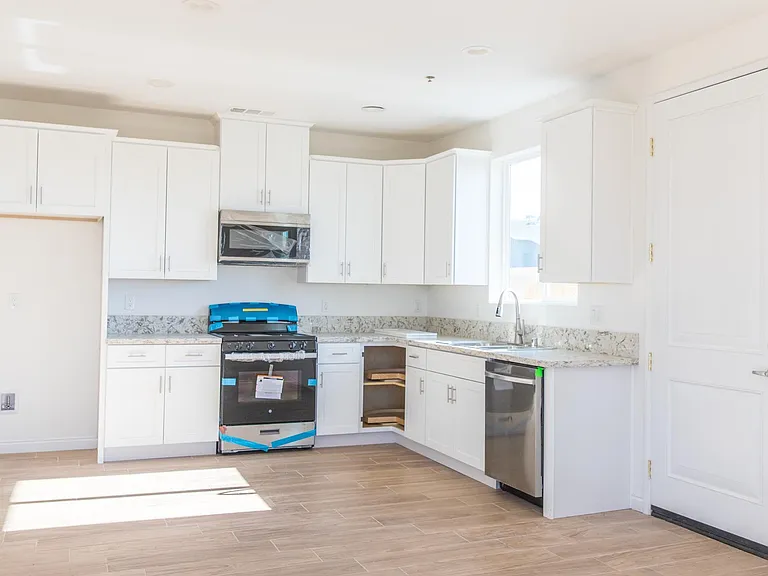 8305 Ilex St #13 — Photo 5
