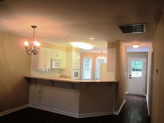 3rd image of 4748 W Creek Mill Ct