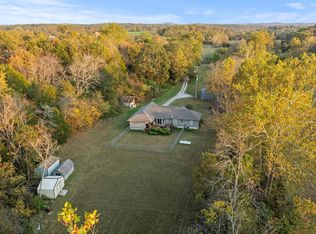 10472 Private Drive 5312, Ava, MO 65608