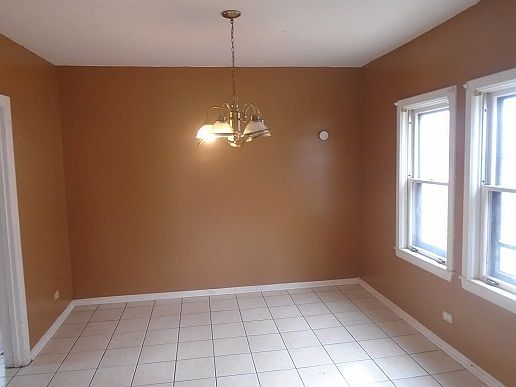 3rd image of 917 24th Ave