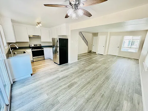 Sonata Apartments Photo 1
