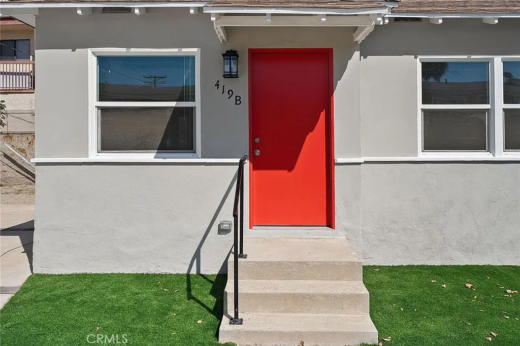 419 Linden Ave — Photo 3