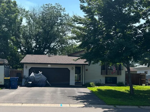 5038 Upper 182nd St W, Farmington, MN 55024