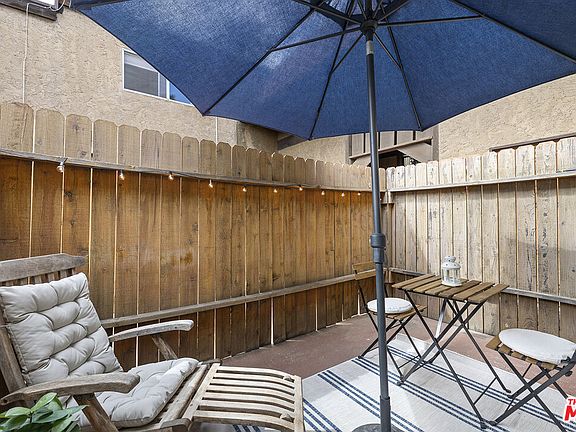 5th image of 882 Victor Ave APT 4