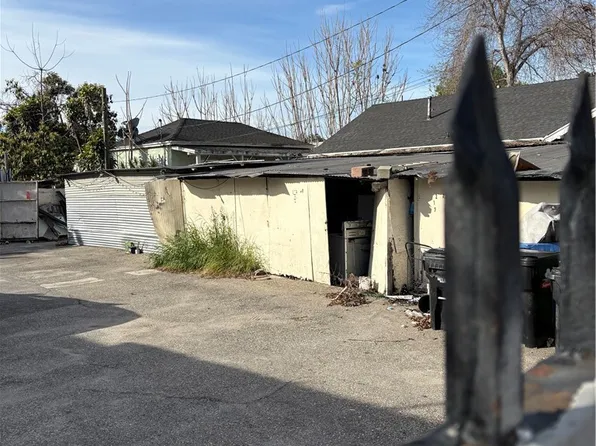 1192 E Vernon Ave Lot 30, Los Angeles, CA 90011