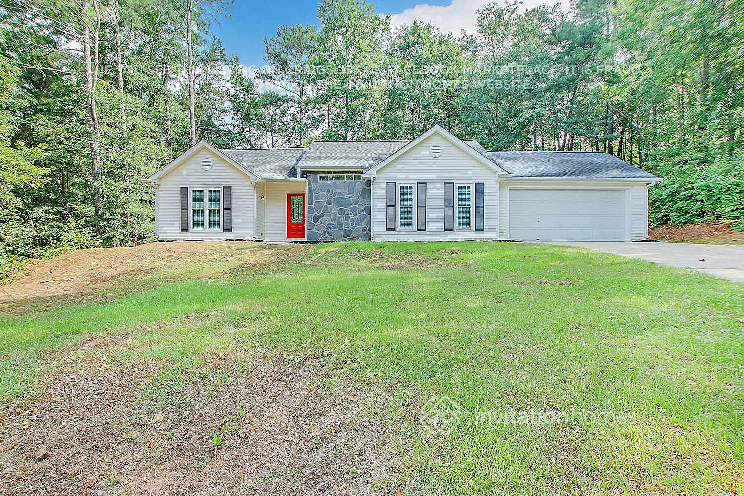 883 Columbia Ct Canton, GA 30115 — Photo 2