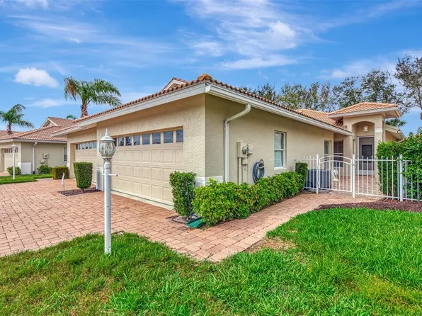 1113 Topelis Dr, Englewood, FL 34223