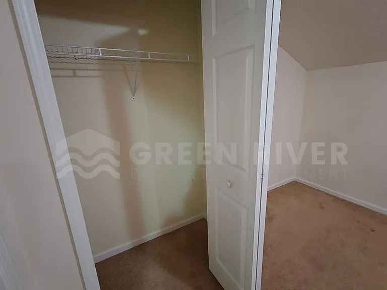 3107 Zeyno Dr — Photo 34