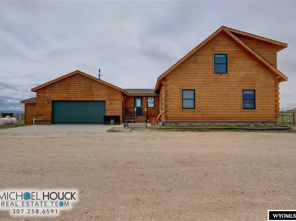 9175 Wagon Train Way, Evansville, WY 82601