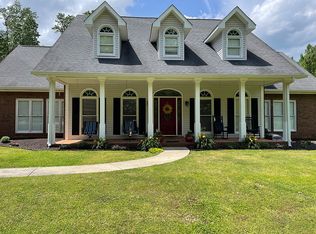 237 Huntcliff Dr, Oxford, AL 36203