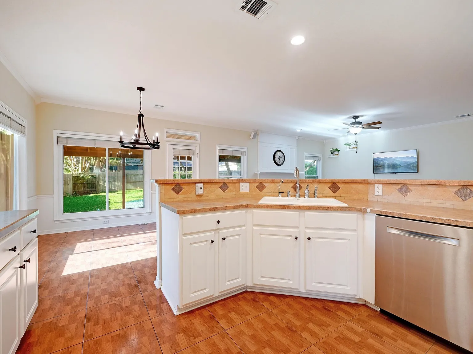 1165 Mesa Blanca - 1 — Photo 2