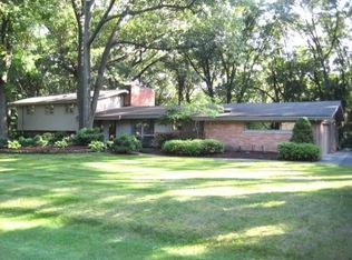 4944 Malibu Dr, Bloomfield Hills, MI