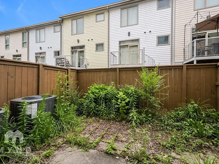 1379 Stirling Cir NW — Photo 17