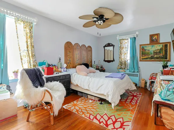 4499 Henry Hudson Parkway West image 16 of 22