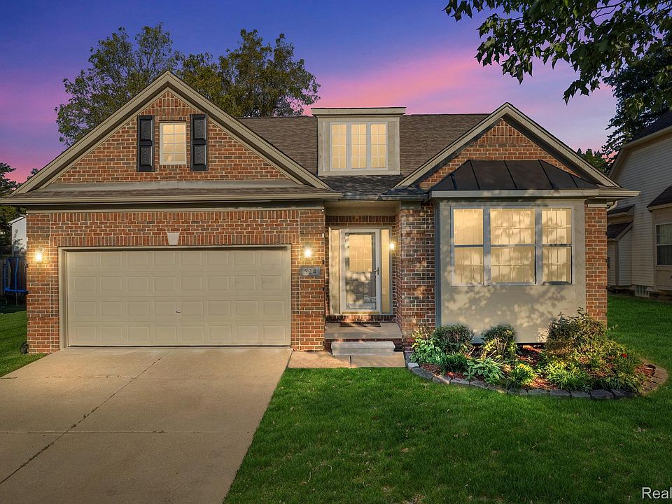 1st image of 524 Brady Ln