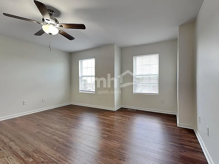 59 Kameron Dr — Photo 10