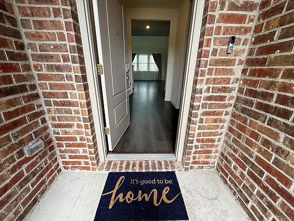 Inviting entrance