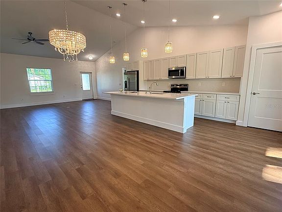 3rd image of 99 BICKFORD DRIVE