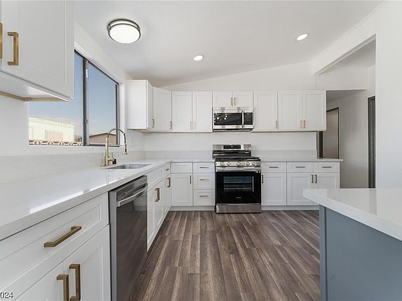 2nd image of 3314 Ewa Beach Dr