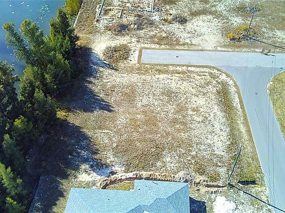 4th image of 122 NE 9TH STREET LOT 83