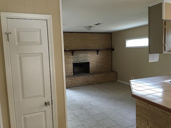 5th image of 9212 Warbler Ave