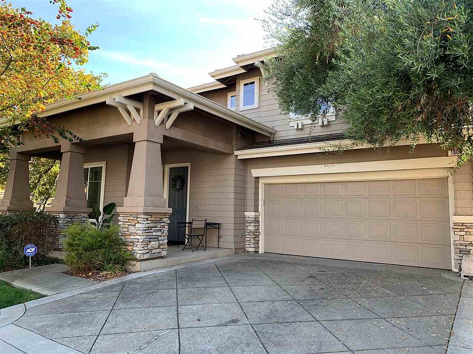 2nd image of 100 Black Mountain Cir