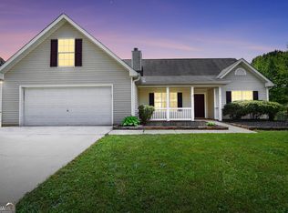 146 Calico Loop, Grantville, GA 30220