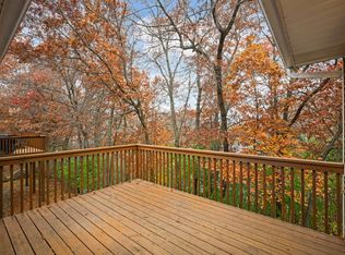 12825 Falcon Dr, Apple Valley, MN 55124