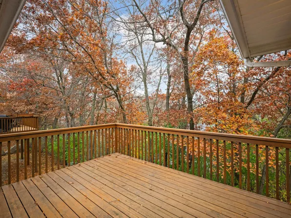 12825 Falcon Dr, Apple Valley, MN 55124