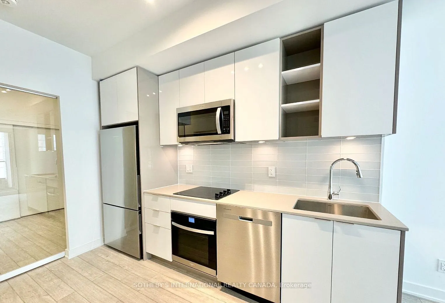 3 bed, $3,150 — Photo 2